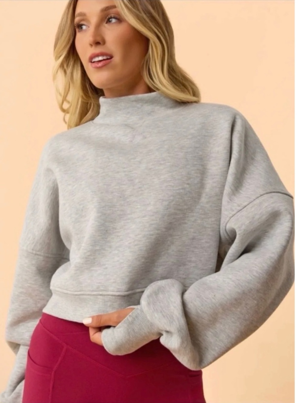 Blogilates Women's Marshmallow Mockneck Sweatshirt. Sz M.